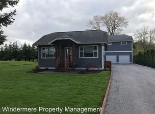 9246 Harvey Rd, Blaine, WA 98230