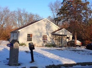 22 Park Dr, North Pekin, IL 61554