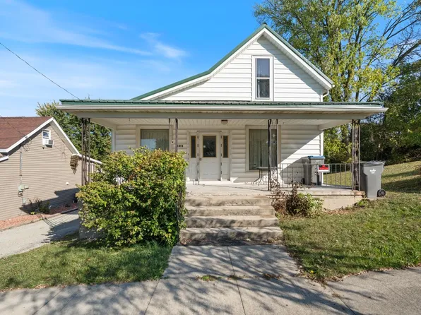 105 E Section St, Claypool, IN 46510