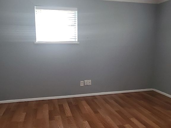 3rd image of 5009 Strummer Dr