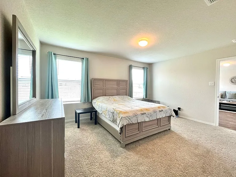 2526 Wentwood Run — Photo 10