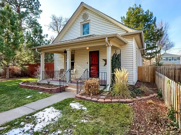 3039 S Bannock St — Photo 2