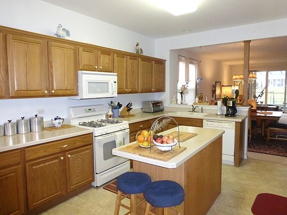 5th image of 13361 Green Meadow Ave