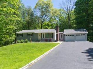 259 Old Stagecoach Rd, Ridgefield, CT 06877