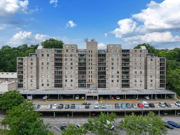 2120 Greentree Rd APT 408E, Pittsburgh, PA 15220
