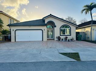 3482 SW 152nd Pl, Miami, FL 33185