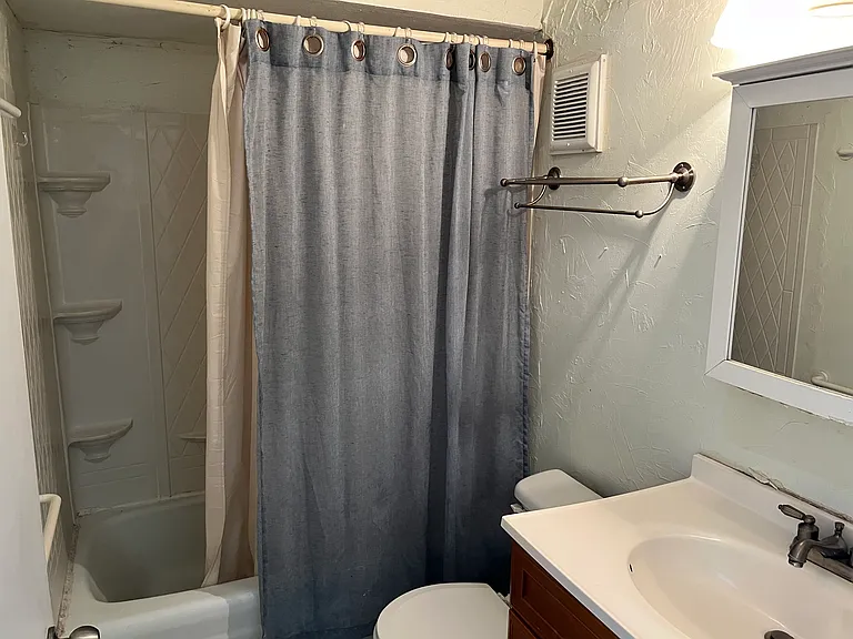 2718 SW Painter Ave #B106 — Photo 7