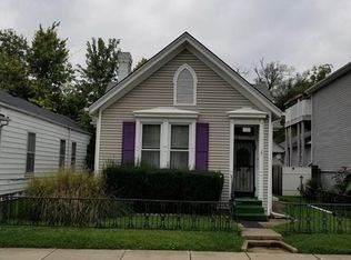 713 E Chestnut St, Jeffersonville, IN 47130