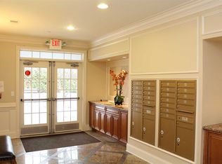 621 Regency Dr, Fishkill, NY 12524