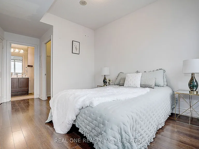 89 S Town Centre Blvd #606 — Photo 12