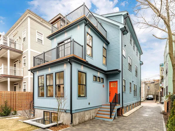 15 Gardner Rd #15, Cambridge, MA 02139