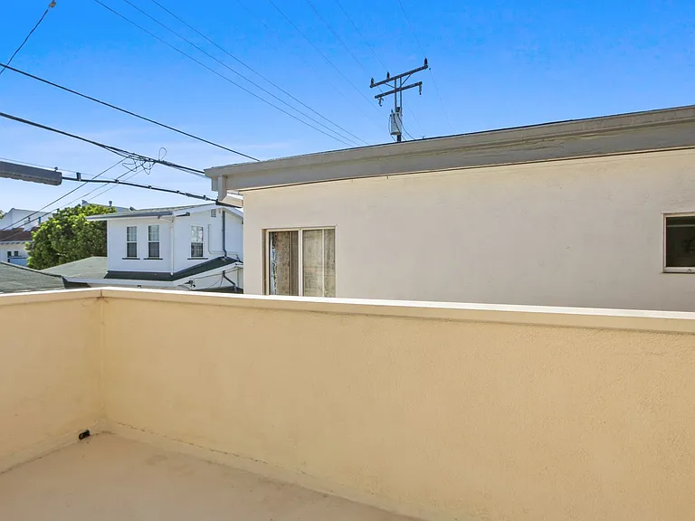 1133 16th St in Santa Monica - North of Wilshire Blvd! — Photo 12