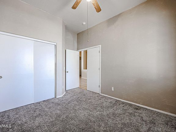 4th image of 12621 W CLARENDON Avenue