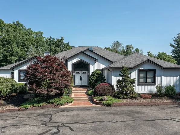 1655 Forest Dr, Medina, OH 44256