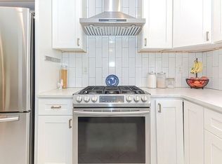 383 Hartford Ave, Bellingham, MA 02019