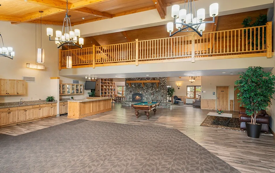 Legacy Lodge — Photo 2