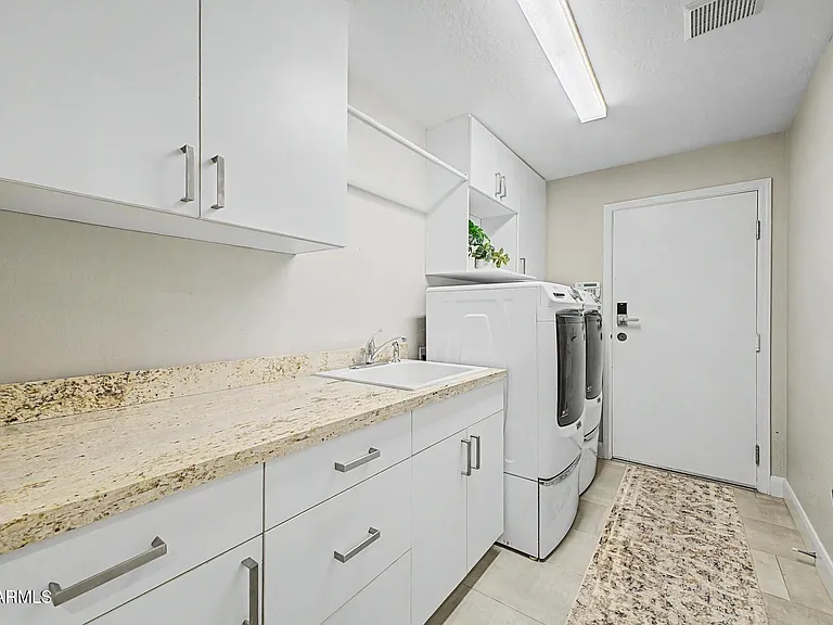 20121 N 76th St #1019 — Photo 28