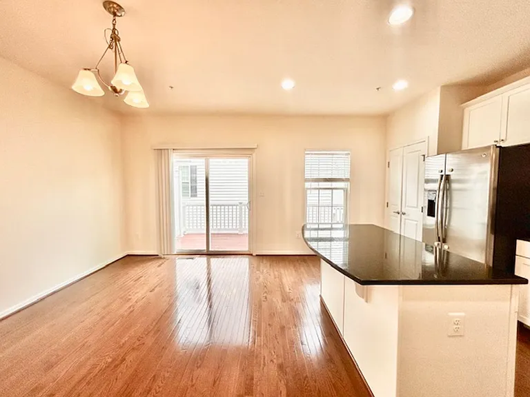 7473 Singers Way — Photo 21
