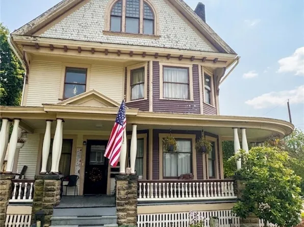 29 Chambers Ave, Greenville, PA 16125