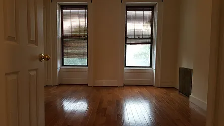 Rented by Rapid Realty Cobble Hill