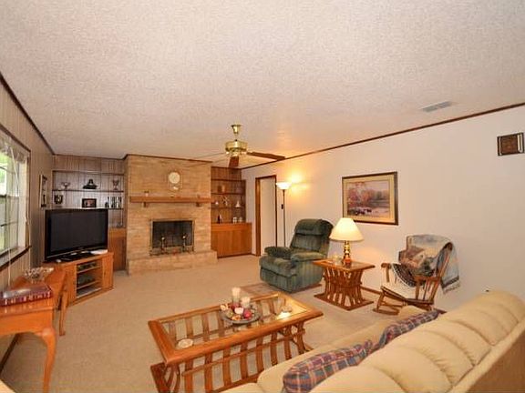 2nd image of 1242 River Acres Dr