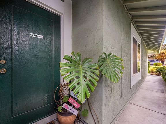 4th image of 1037 Stoneybrook Drive
