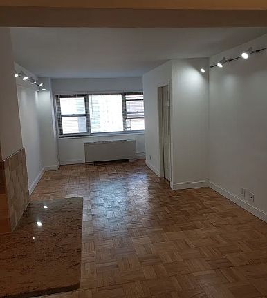 3rd image of 345 E 56th St APT 16B