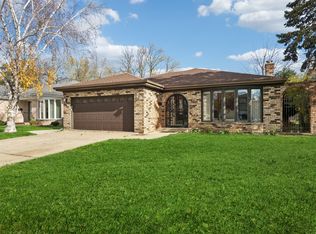 1013 N Delphia Ave, Park Ridge, IL 60068