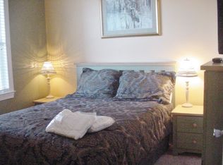 1701 Salter Path Rd #202, Indian Beach, NC 28512