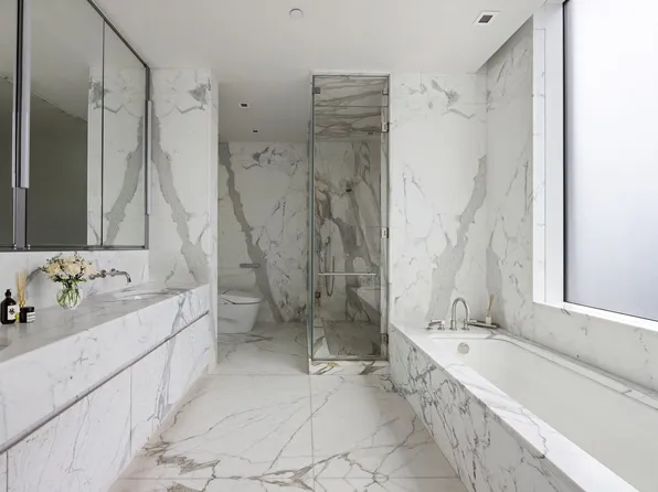 350 West Broadway image 10 of 16