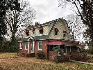 2nd image of 10815 Warwick Blvd