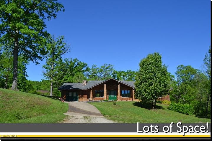 1st image of 1700 Wooded Hills Ln