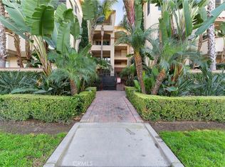 401 Bernard St #205, Costa Mesa, CA 92627