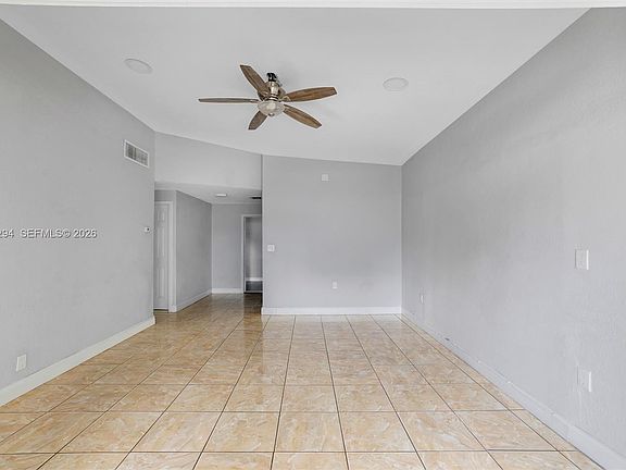 4th image of 18100 NW 7th Pl