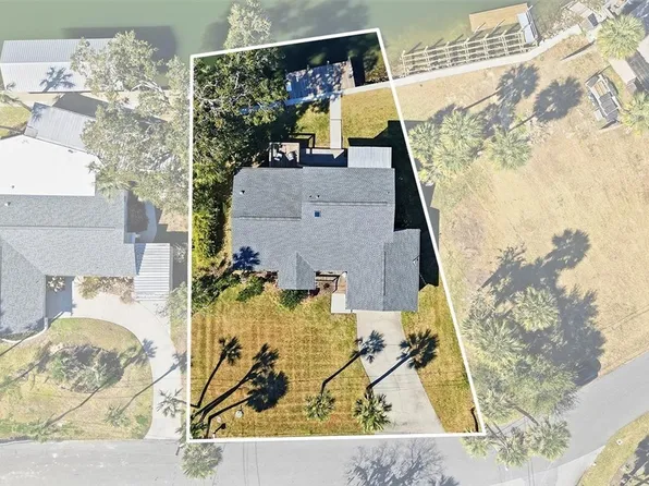 9205 W Harbor Isle Ct, Crystal River, FL 34429