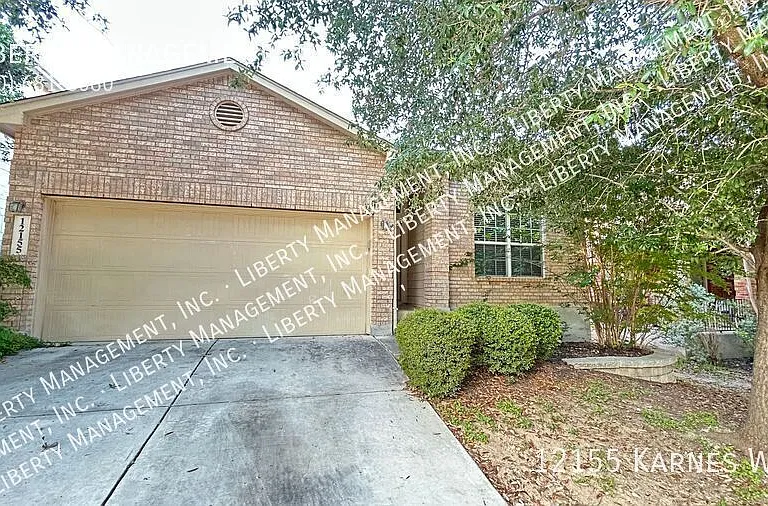 12155 Karnes Way — Photo 1