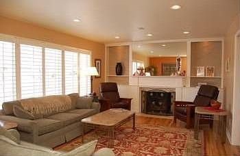 3rd image of 1666 Laird Ave