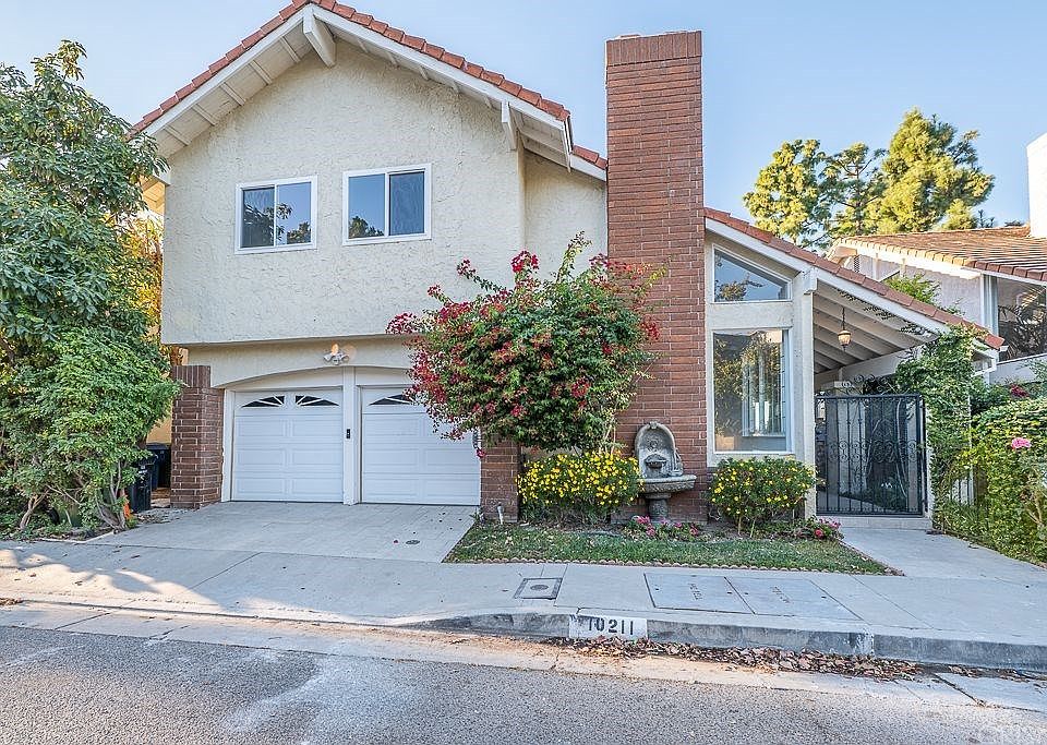 1st image of 10211 Clematis Ct #44