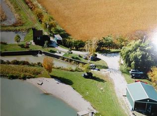 4748 N Zetzer Rd, Oak Harbor, OH 43449