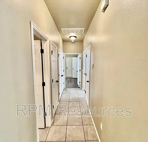 151 Bison Court Way — Photo 13