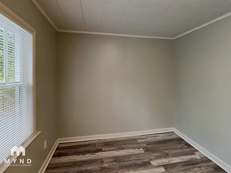 1445 Echols Dr — Photo 8