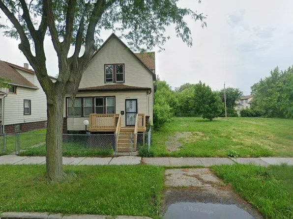 10600 S Lafayette Ave, Chicago, IL 60628