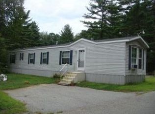 8 Park Dr, Hinsdale, NH 03451