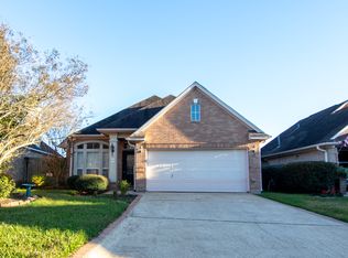 4 Winchester Cv, Beaumont, TX 77706