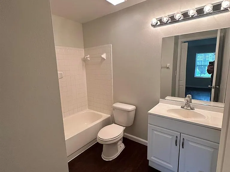 5070 Sanctuary Way #B — Photo 13