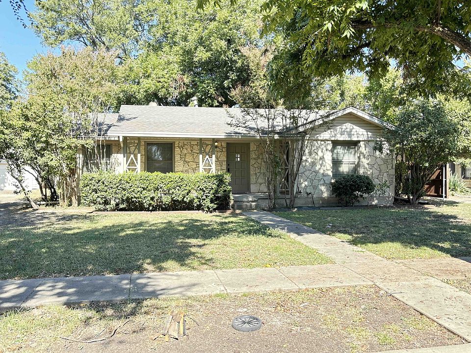 1st image of 1321 Lakewood Dr