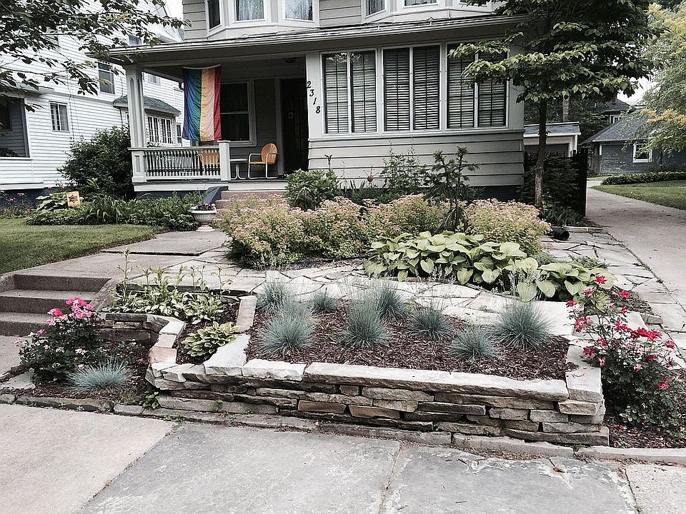 2nd image of 2318 Glenwood Ave
