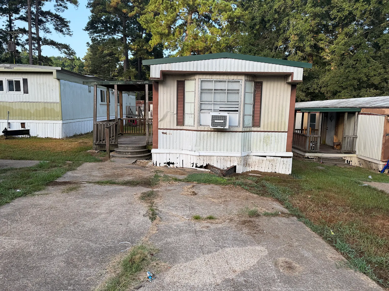 2 bed, $650 — Photo 1