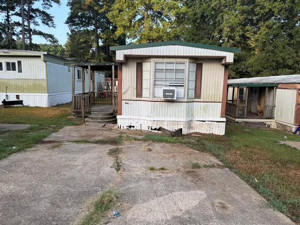 208 Courtney Ln #23, Pineville, LA 71360