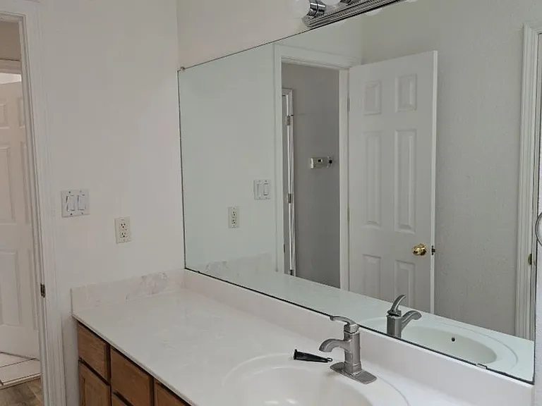 8415 Calle Soquelle NE — Photo 14